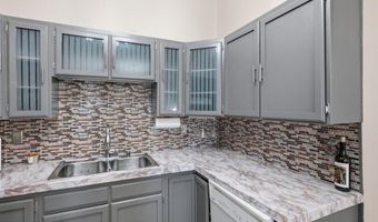 7207 Foxridge Cir #D-4, Anchorage, AK 99518