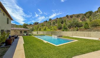 27417 Park Vista Rd, Agoura Hills, CA 91301