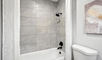 6300 TOPKE Pl NE, Albuquerque, NM 87109
