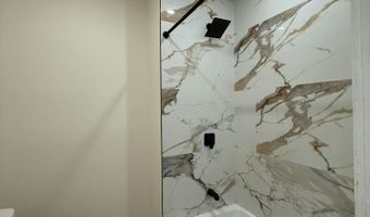 132 4th Ave 2, Albany, NY 12202