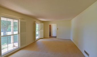 181 Noble Dr, Abbeville, SC 29620