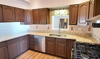 4244 Park Hill Dr, El Paso, TX 79902