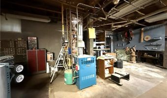 14 Park St, Central Falls, RI 02863