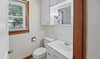 3208 Batson Dr, Alton, IL 62002