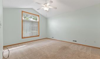 130 NW Georgetown Blvd 4, Ankeny, IA 50023
