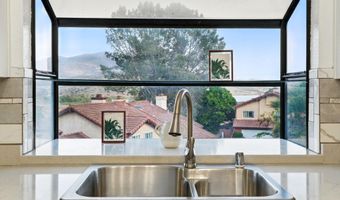 10059 Carissa Ln, Spring Valley, CA 91977