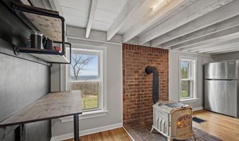 6004 CLEVELANDTOWN Rd, Boonsboro, MD 21713