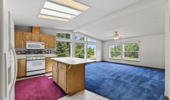 1255 Roberts Ln, Blanchard, ID 83804