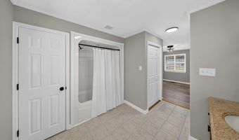 213 N Cleveland Ave, Adel, GA 31620
