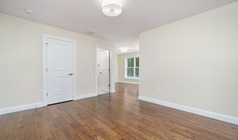 12 Verville Rd, Avon, CT 06001