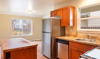 1086 Twin Lakes Ave, Bozeman, MT 59718