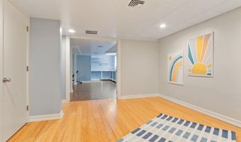 67 Quaker Ln, Bolton, MA 01740