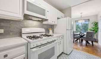 3000 SPOUT RUN Pkwy D212, Arlington, VA 22201