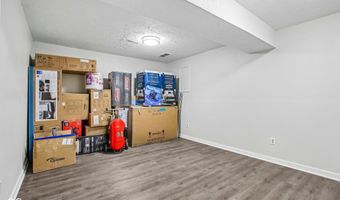 1628 Ballyganner Dr, Avon, IN 46123