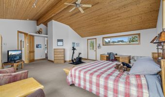 59641 Calgary Loop, Bend, OR 97702