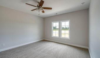 5170 Rountree Rd, Ayden, NC 28513