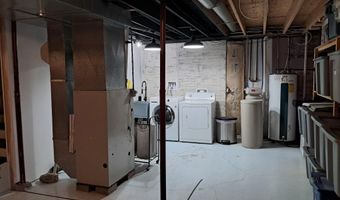 120 W College St, Algona, IA 50511