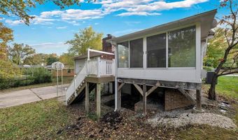 1115 Dutch Mill Dr, Ballwin, MO 63011