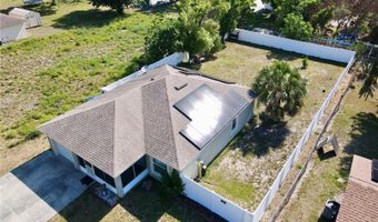 313 OAK St, Auburndale, FL 33823