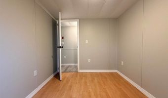 48 Bushey St, Ashland, ME 04732