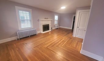 12 Division St A, Danbury, CT 06810