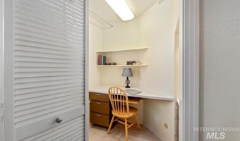 2064 S Stone Ridge Way, Boise, ID 83712