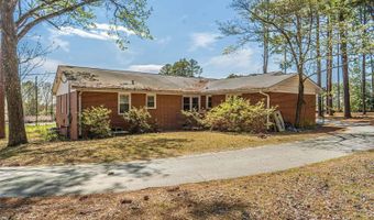 10395 Nc 211, Aberdeen, NC 28315