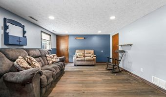 10960 Easton St NE, Alliance, OH 44601