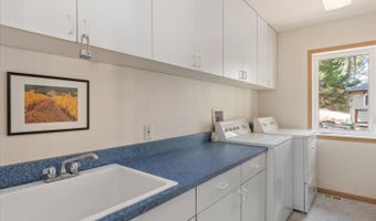 1598 Wawona Way, Arnold, CA 95223