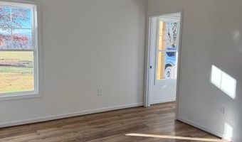 677 Piney Mountain Rd, Appomattox, VA 24522