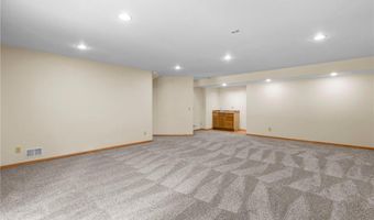 13842 Redwood St NW, Andover, MN 55304