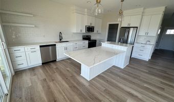 4517 NW 17th St, Ankeny, IA 50023