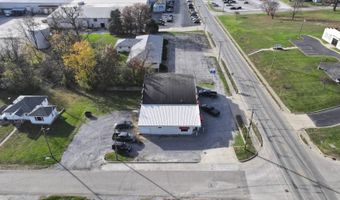 295 E. Walnut St, Albion, IL 62806