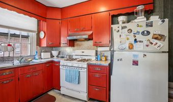 4011 MARPLE St, Philadelphia, PA 19136