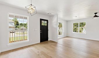 6706 NW 48th St, Bethany, OK 73008