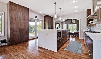 13600 Gooseberry Rd, Bentonville, AR 72712