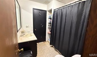410 N Cypress St, Advance, MO 63730