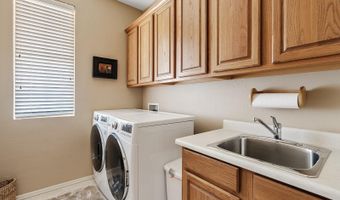 40128 N INTEGRITY Trl, Anthem, AZ 85086