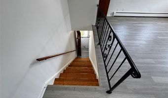 392 Washington Ave 1A, Bergenfield, NJ 07621