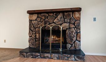 13530 Westwind Dr, Anchorage, AK 99516