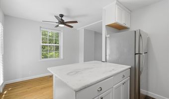 4825 28TH St S A, Arlington, VA 22206