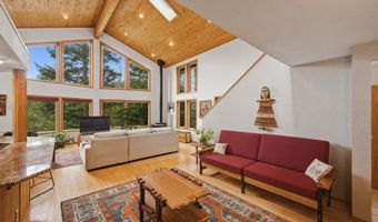 88600 TROUT POND Ln, Bandon, OR 97411
