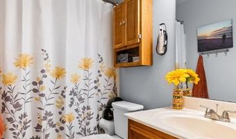 4121 Brook Ridge Dr, Arnold, MO 63010