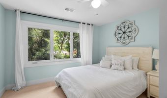 10909 BURBANK Dr, Potomac, MD 20854