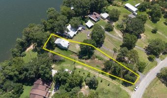 1983 Calhoun Dr, Abbeville, AL 36310