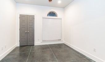 1804 River Pointe Dr, Albany, GA 31701