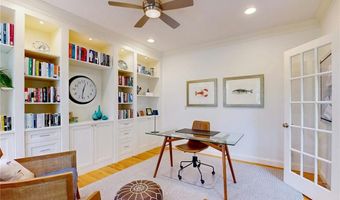 1 Northwest Psge, Barrington, RI 02806