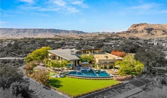 5 Promontory Ridge Dr, Las Vegas, NV 89135
