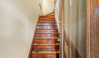 687 Myrtle Ave, Albany, NY 12208