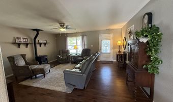 2103 W Currier Ave, Artesia, NM 88210